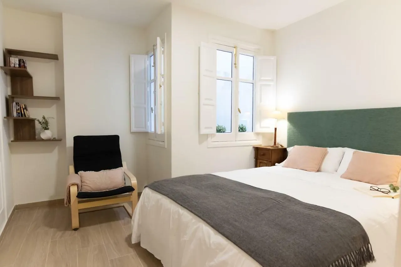 Apartment Alameda Mercado De Feria I - 2 Habitaciones Y 2 Banos Seville Spain